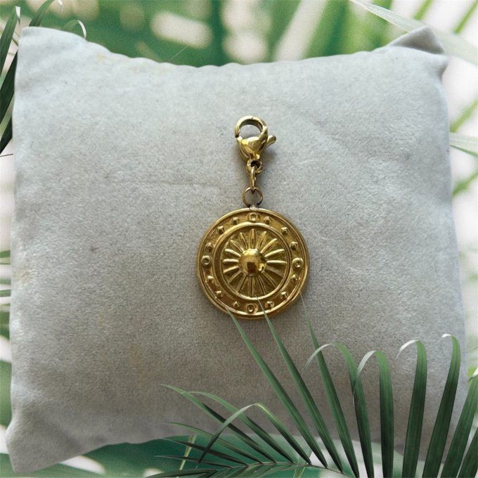 Charm médaillon soleil